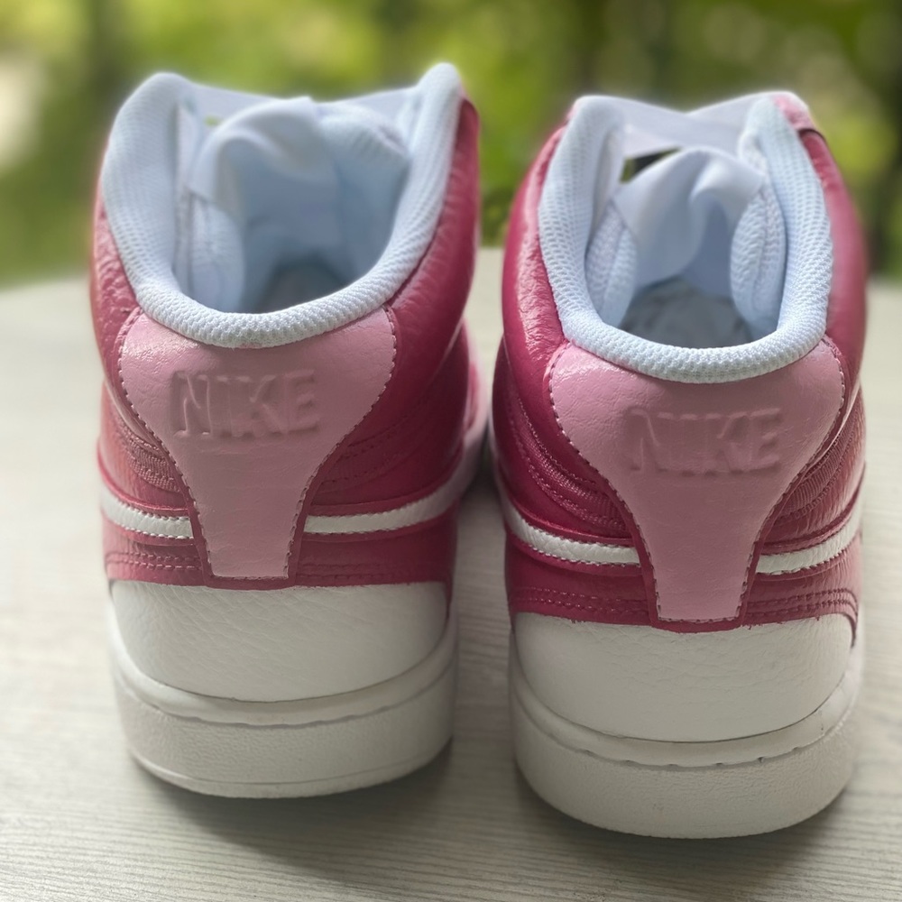 🌸Custom NIKE Painted Nike Sneakers - Size 7🌸 - Picture 4 of 6